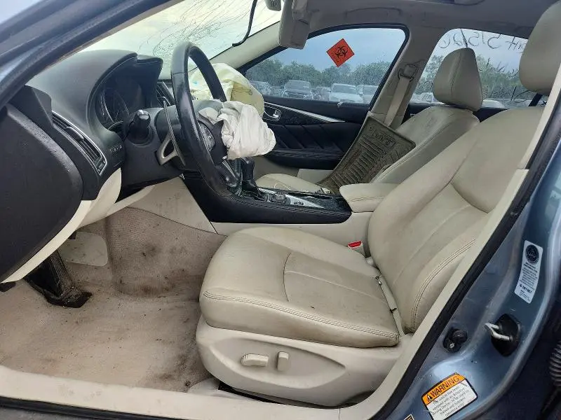 2015 INFINITI Q50 PREMIUM  