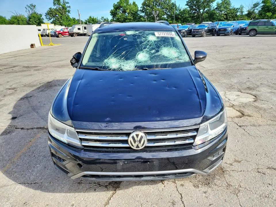 2019 VOLKSWAGEN TIGUAN SE  