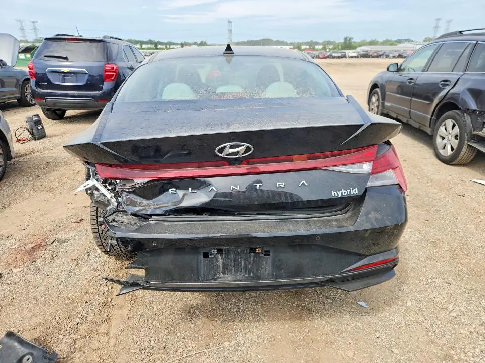 2023 HYUNDAI ELANTRA LIMITED  