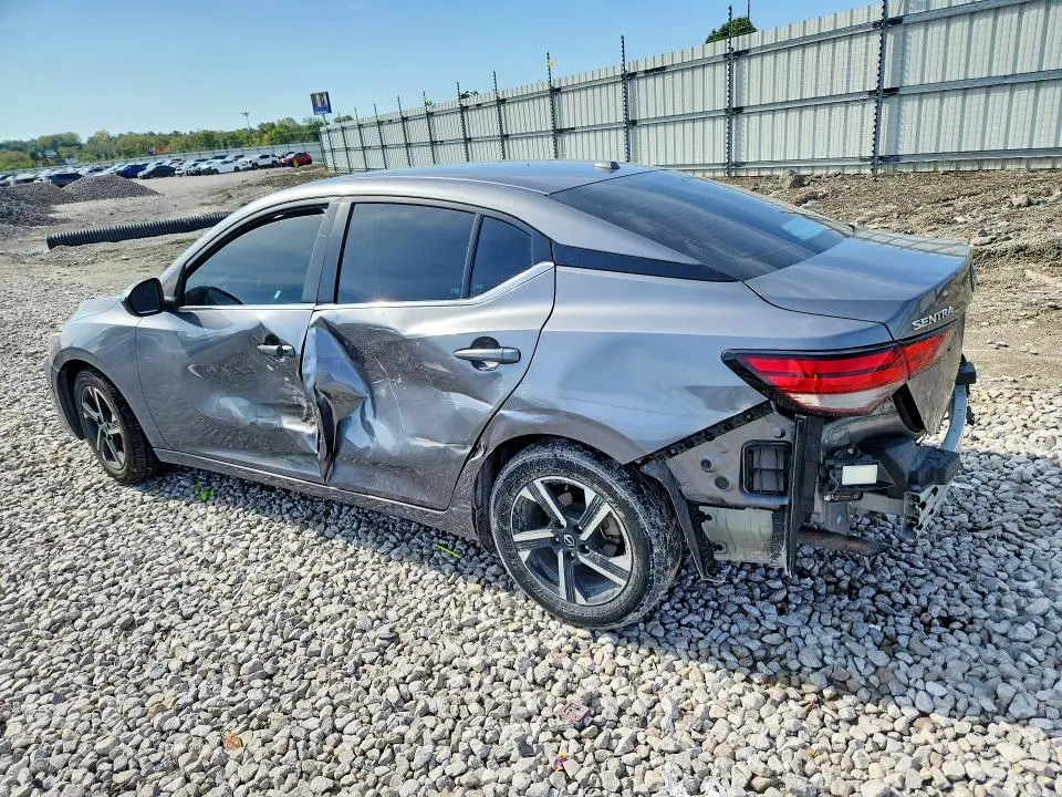2024 NISSAN SENTRA SV  
