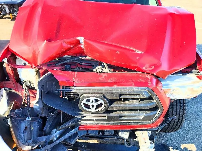 2017 TOYOTA TACOMA SR  