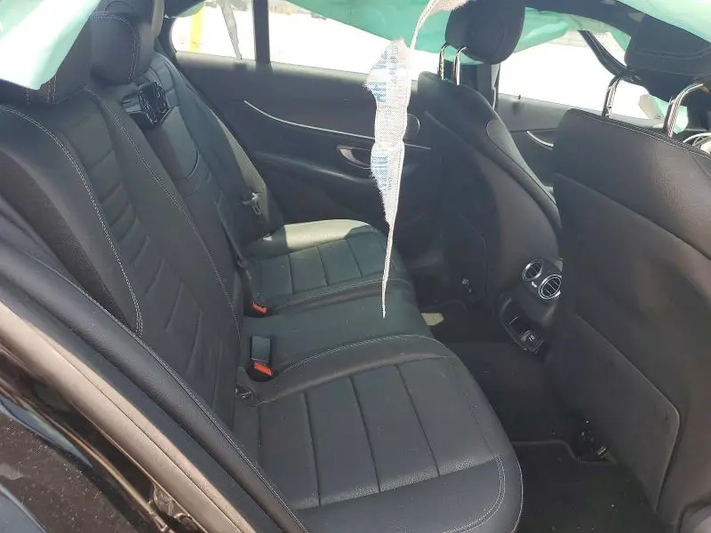 2017 MERCEDES-BENZ E 300 4MATIC  