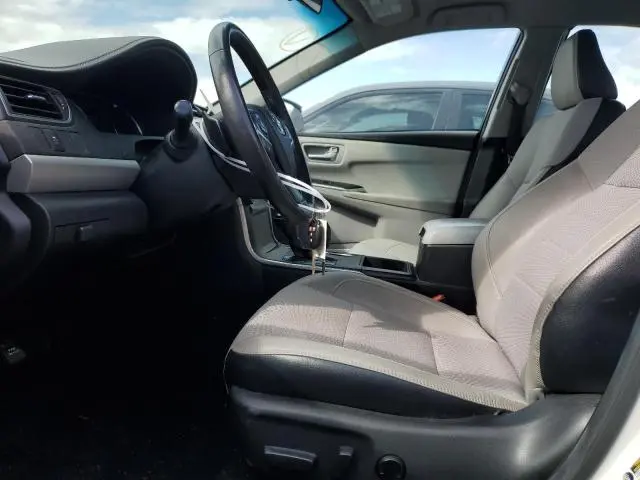 2017 TOYOTA CAMRY LE