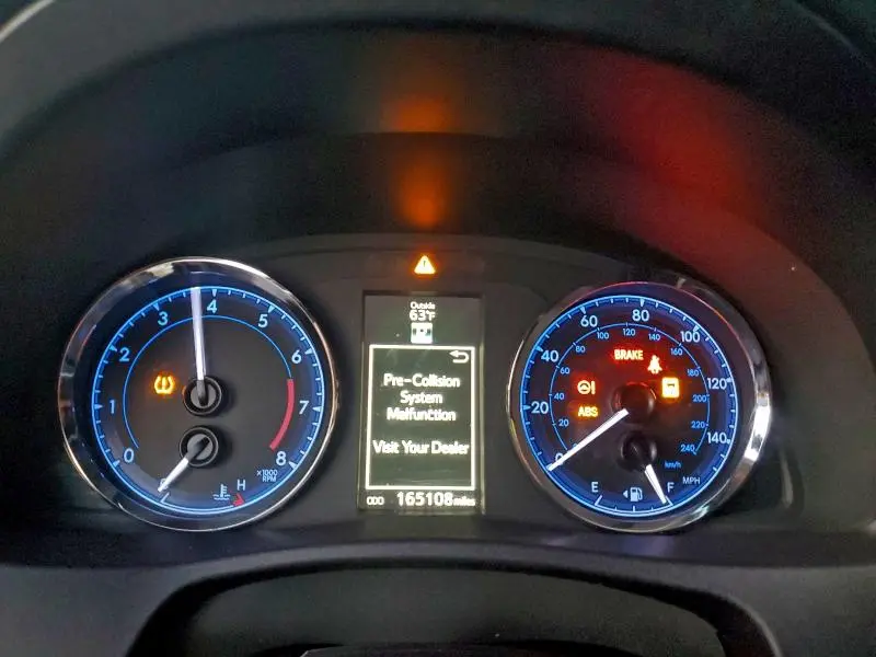 2019 TOYOTA COROLLA   