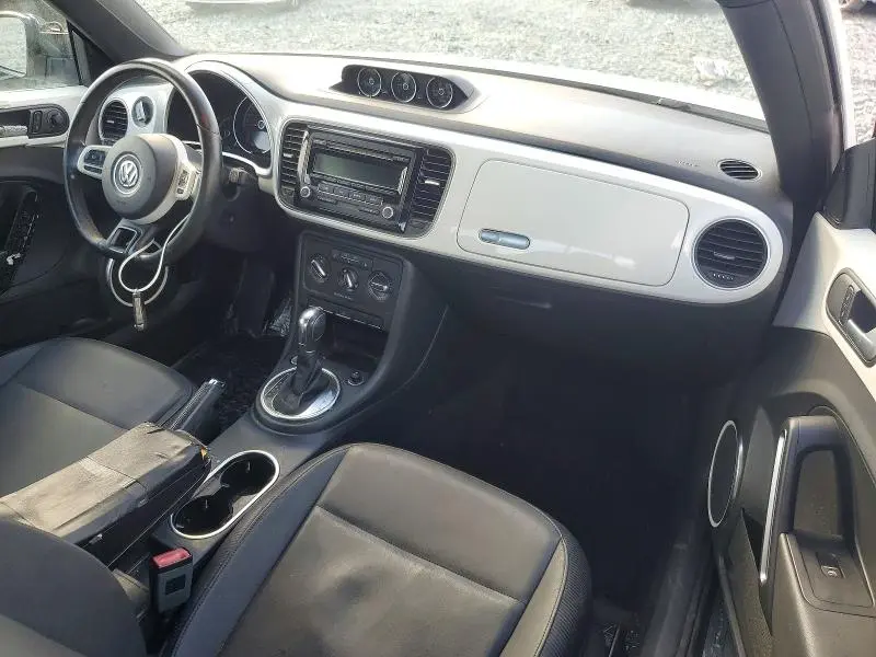 2013 VOLKSWAGEN BEETLE   