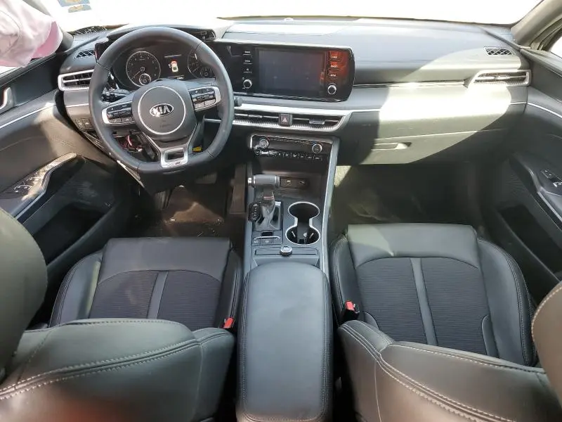 2021 KIA K5 GT LINE  