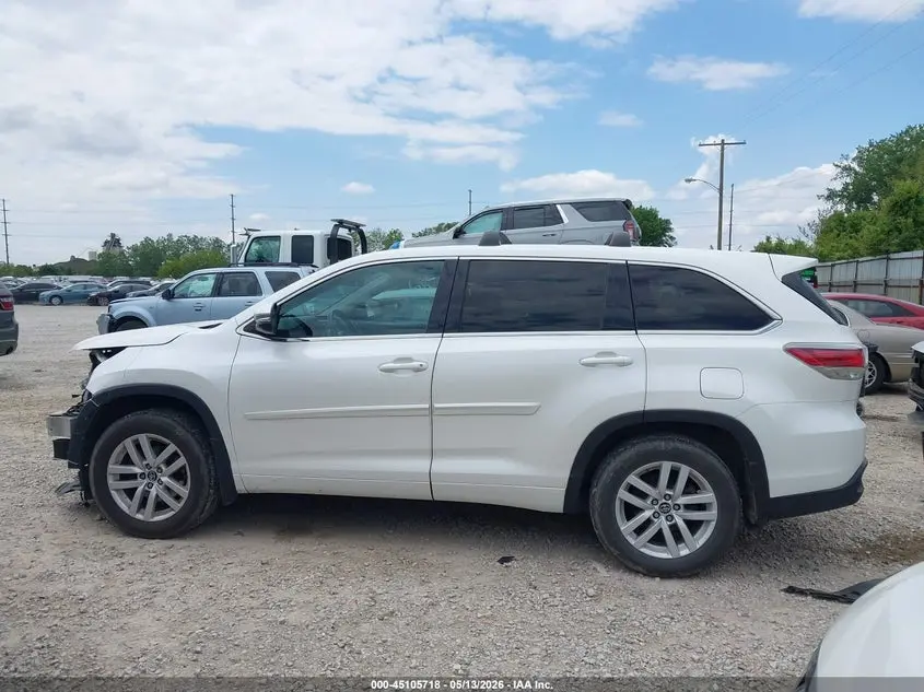 2016 TOYOTA HIGHLANDER LE V6