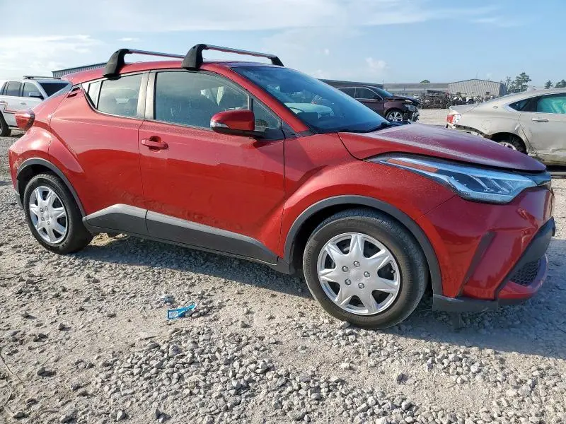 2020 TOYOTA C-HR XLE  