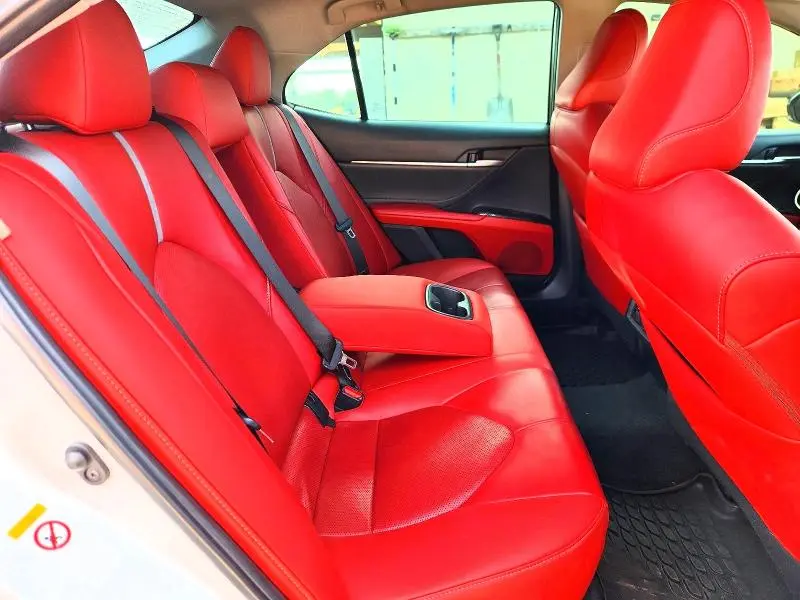 2018 TOYOTA CAMRY XSE  