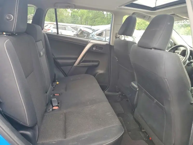 2016 TOYOTA RAV4 HV XLE  
