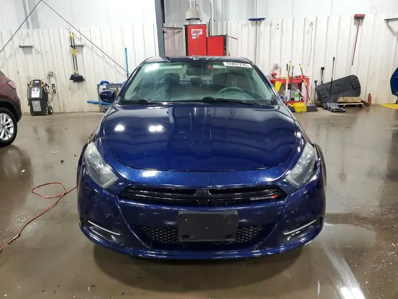 2015 DODGE DART SXT  