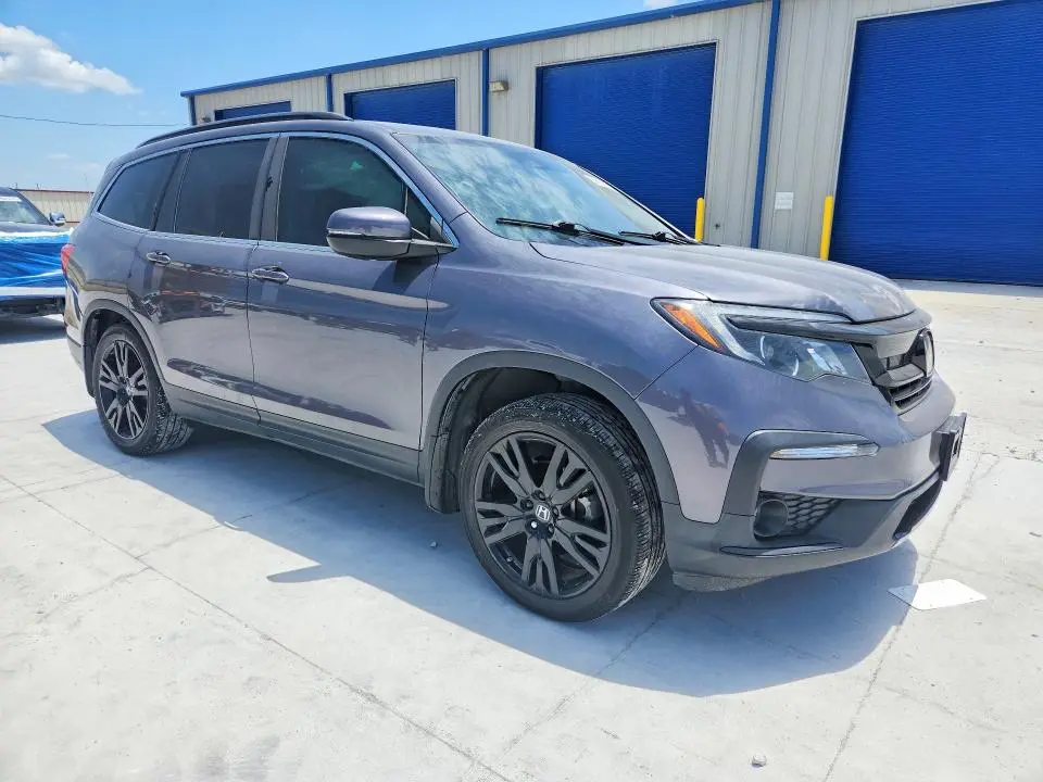 2021 HONDA PILOT SE  
