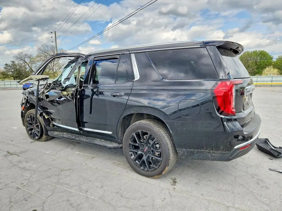 2024 GMC YUKON SLT  