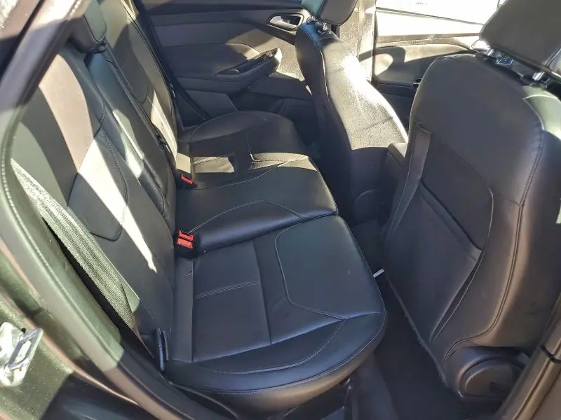 2017 FORD FOCUS TITANIUM  