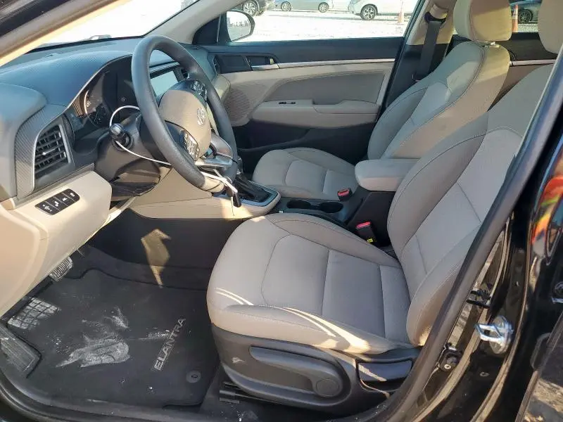 2019 HYUNDAI ELANTRA SEL  