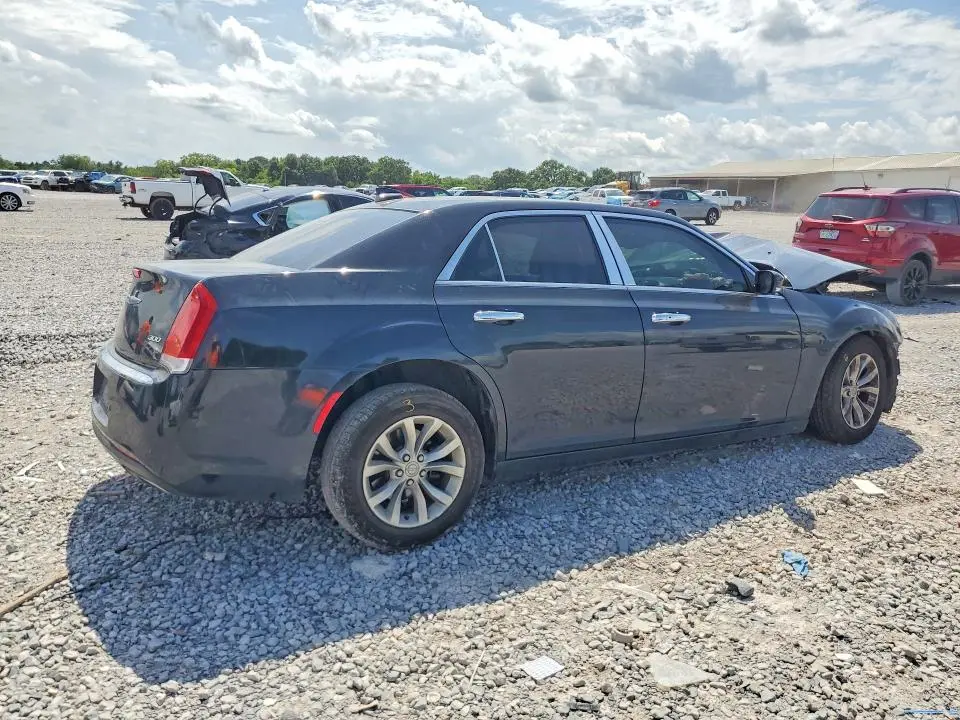 2015 CHRYSLER 300 LIMITED  