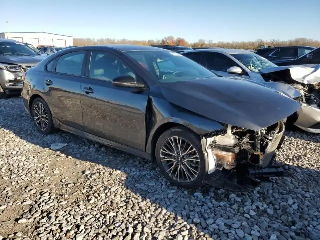 2024 KIA FORTE GT LINE  