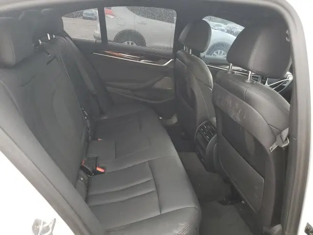 2020 BMW 530XE   