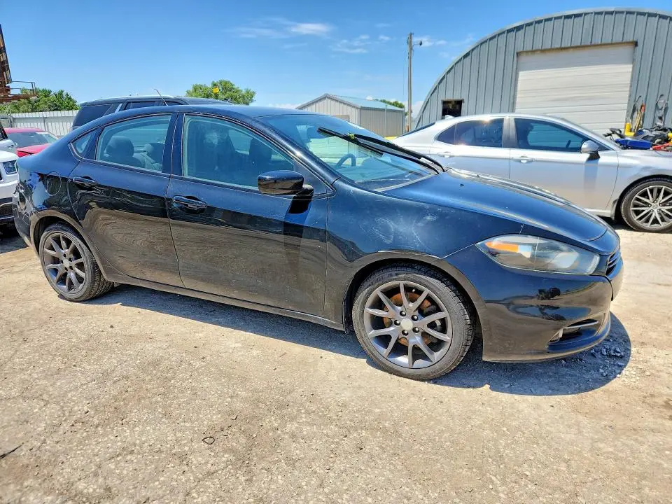 2015 DODGE DART SXT  
