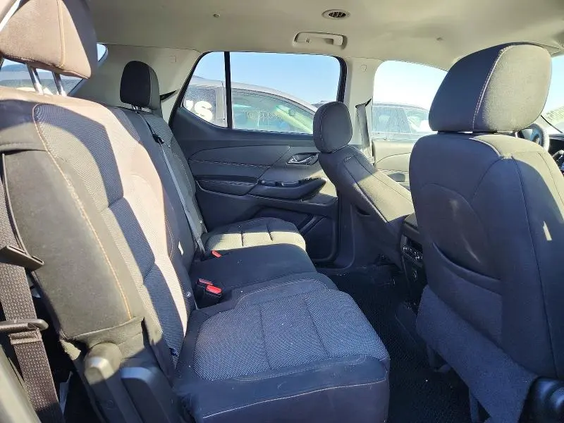 2019 CHEVROLET TRAVERSE LS  