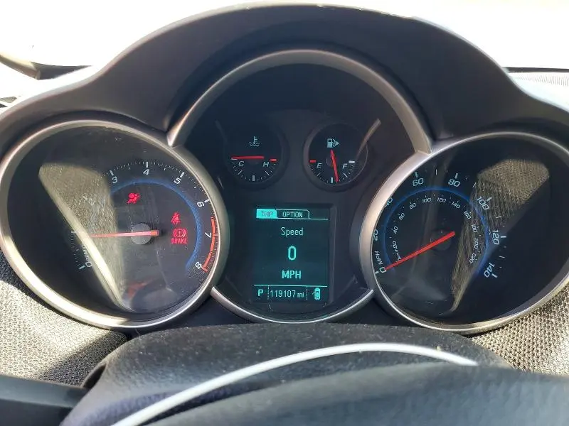 2015 CHEVROLET CRUZE LT  