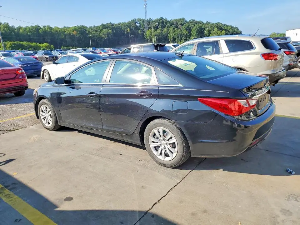 2011 HYUNDAI SONATA GLS  