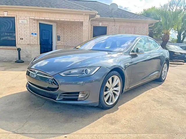 2013 TESLA MODEL S   