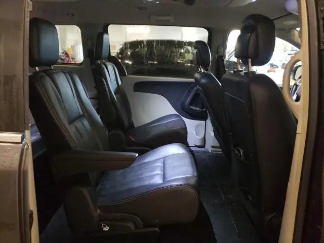 2015 CHRYSLER TOWN & COUNTRY TOURING  