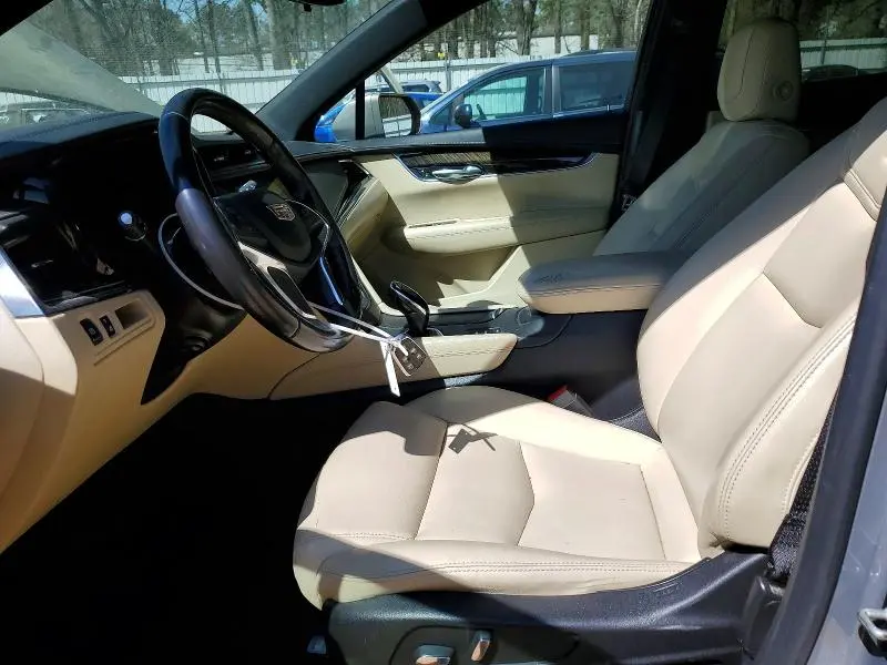 2018 CADILLAC XT5   