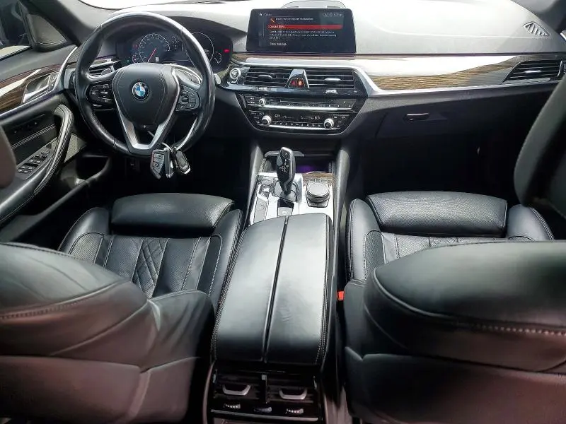 2019 BMW 540   