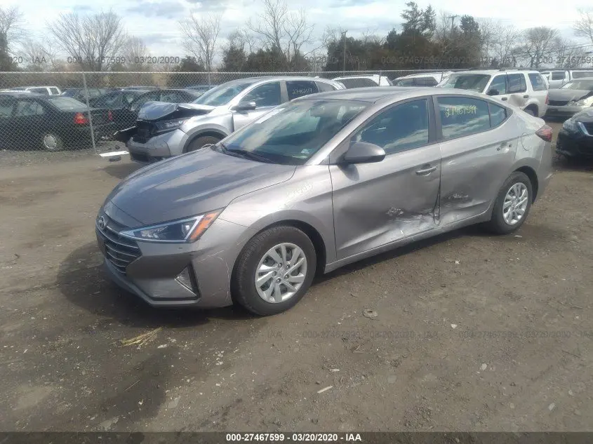 2020 HYUNDAI ELANTRA SE