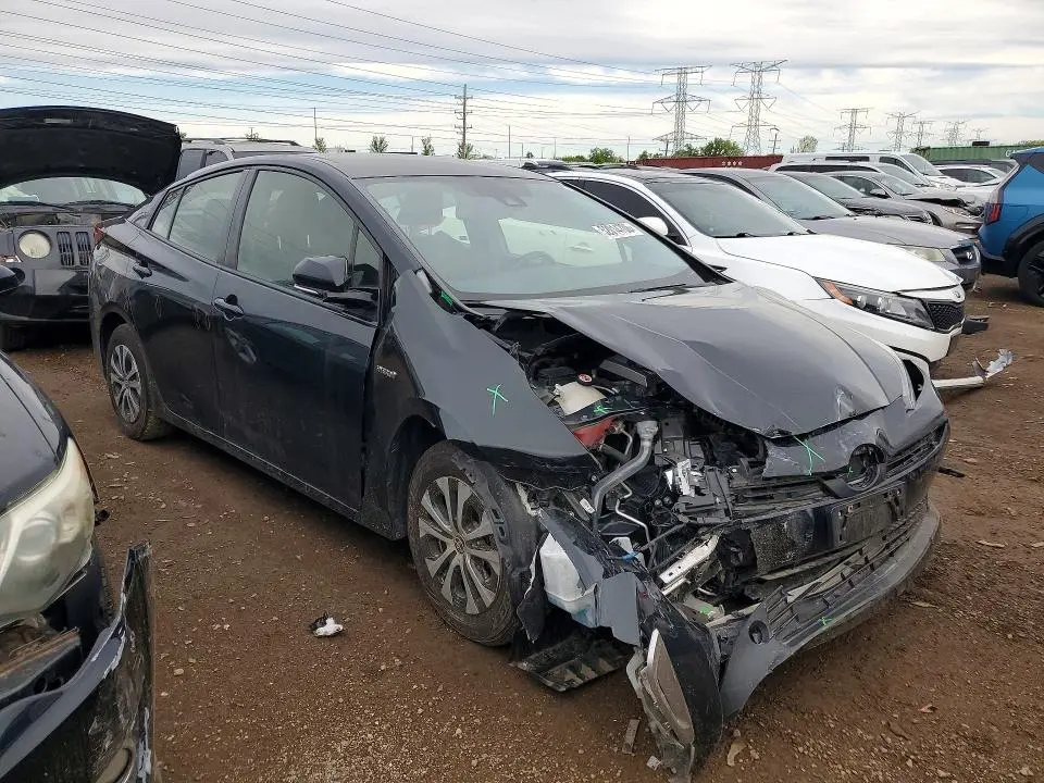 2019 TOYOTA PRIUS XLE AWD-E  