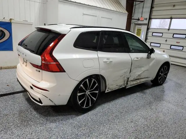 2025 VOLVO XC60 PLUS  