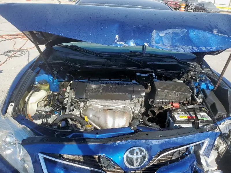 2011 TOYOTA CAMRY BASE  