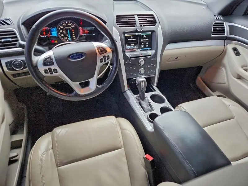 2012 FORD EXPLORER XLT  