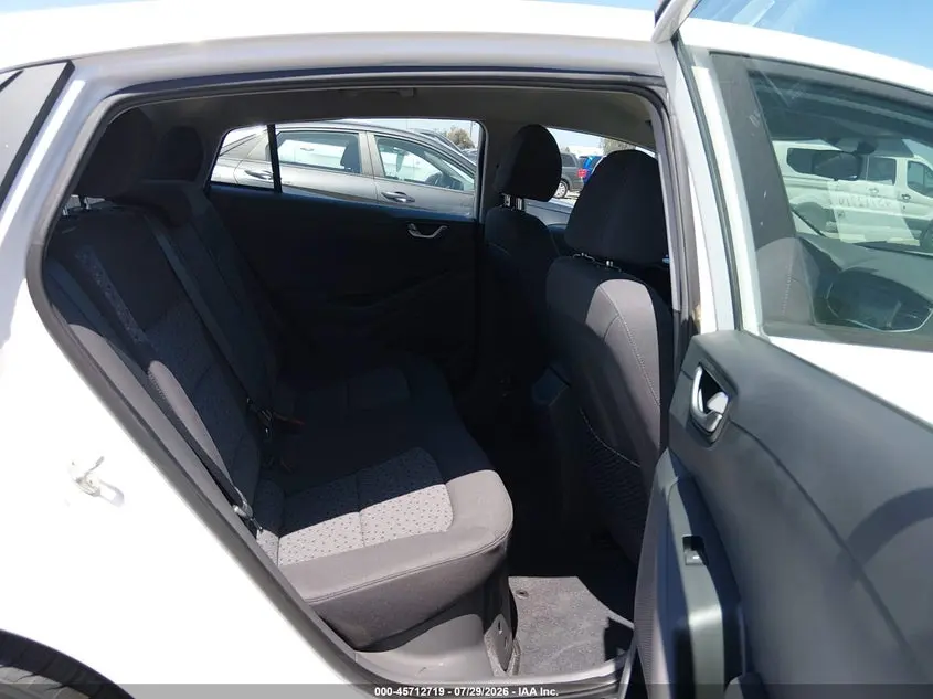 2018 HYUNDAI IONIQ HYBRID BLUE