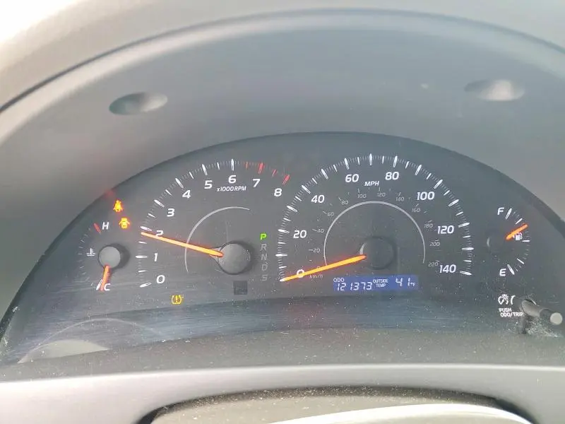 2011 TOYOTA CAMRY LE  