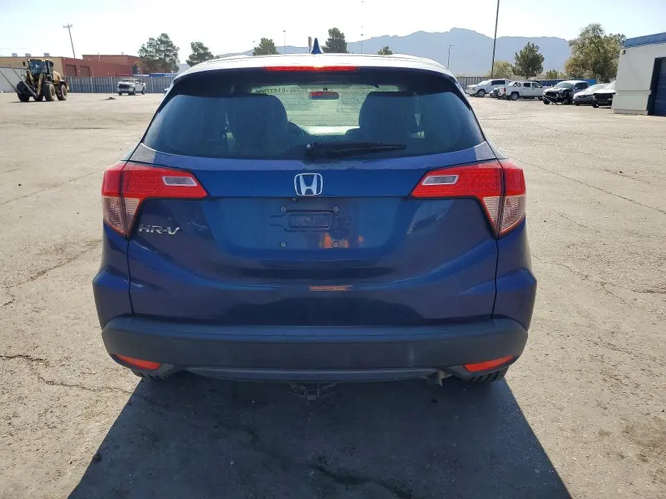 2016 HONDA HR-V LX  