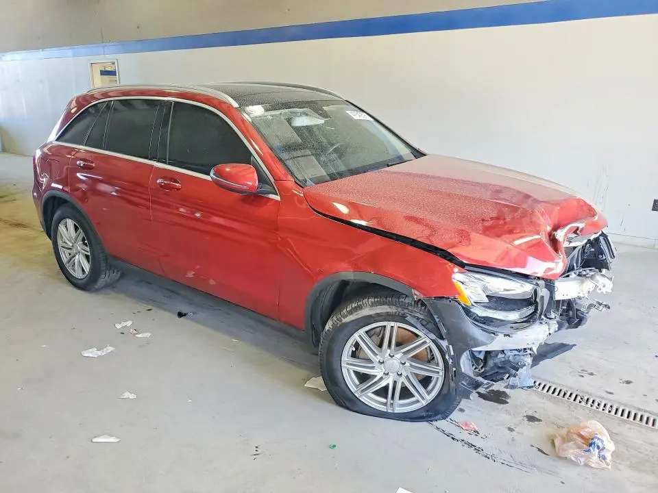2018 MERCEDES-BENZ GLC 300 4MATIC  