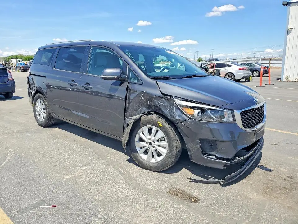 2017 KIA SEDONA   