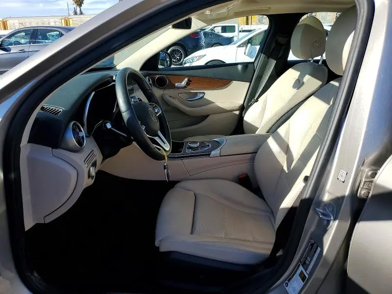 2019 MERCEDES-BENZ C 300  