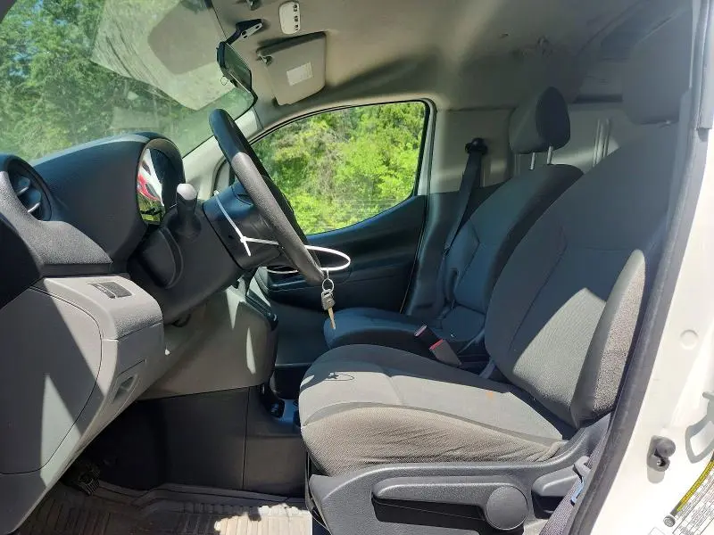 2014 NISSAN NV200 S  