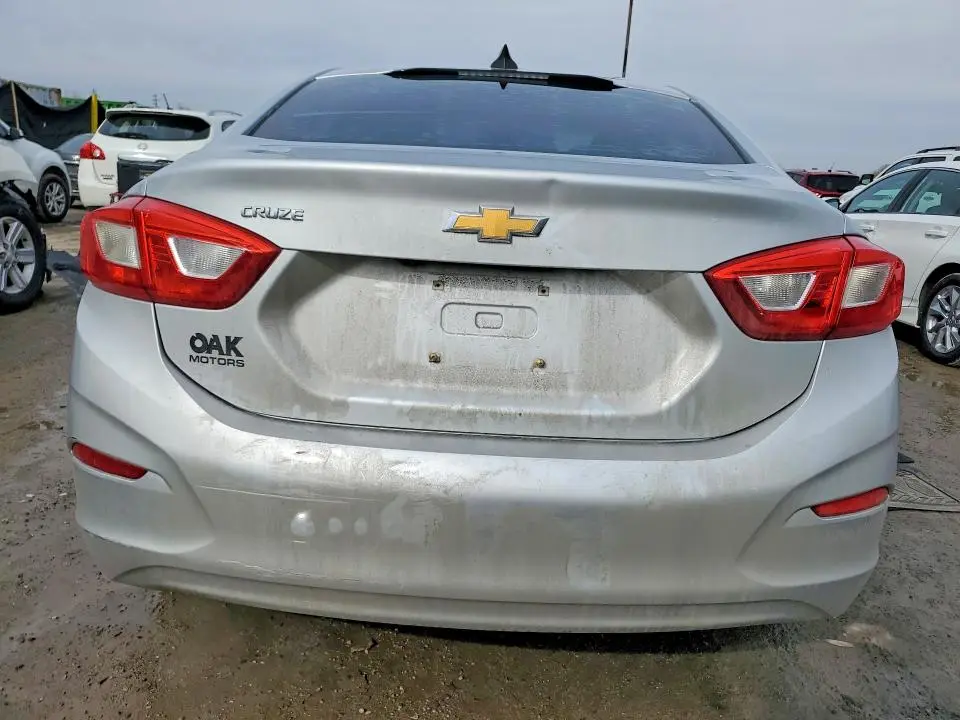2016 CHEVROLET CRUZE LS  