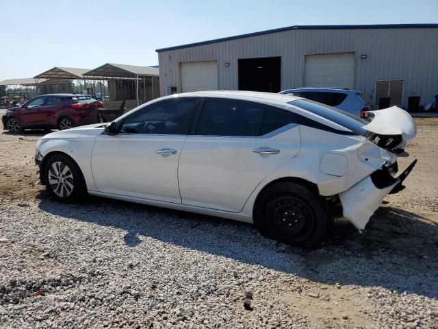 2019 NISSAN ALTIMA S