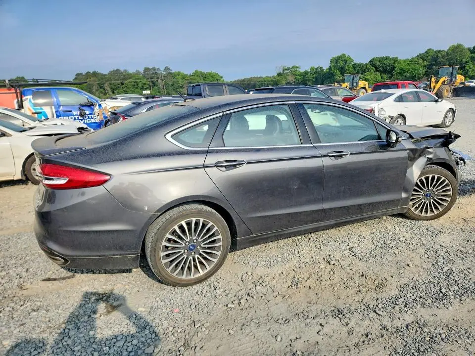 2017 FORD FUSION TITANIUM  