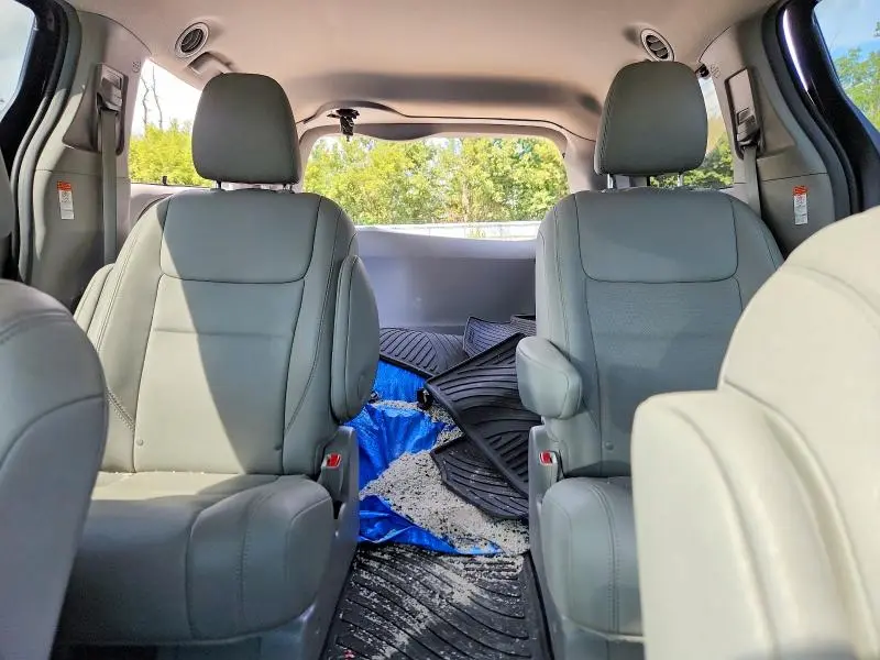2017 TOYOTA SIENNA XLE 7-PASSENGER  