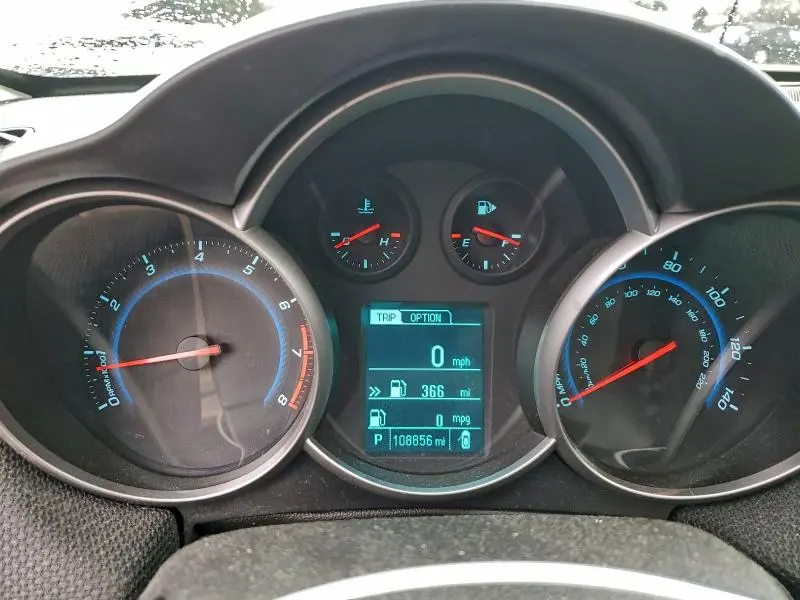 2015 CHEVROLET CRUZE LT  