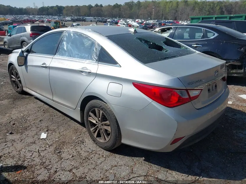 2014 HYUNDAI SONATA GLS