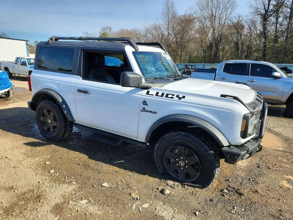 2024 FORD BRONCO BLACK DIAMOND  