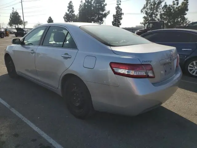2010 TOYOTA CAMRY BASE  